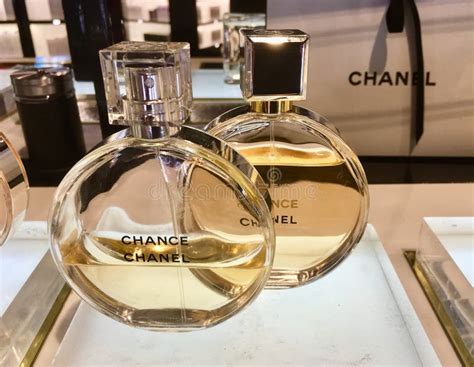 free shop montreal chanel perfume